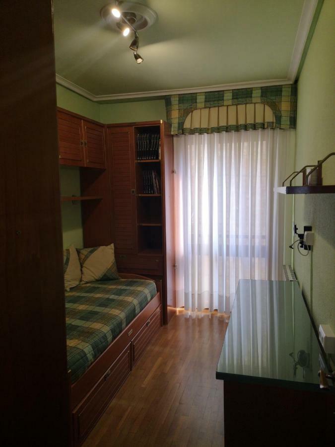 Apartamento GALLARZA con Parking Ezcaray Bagian luar foto