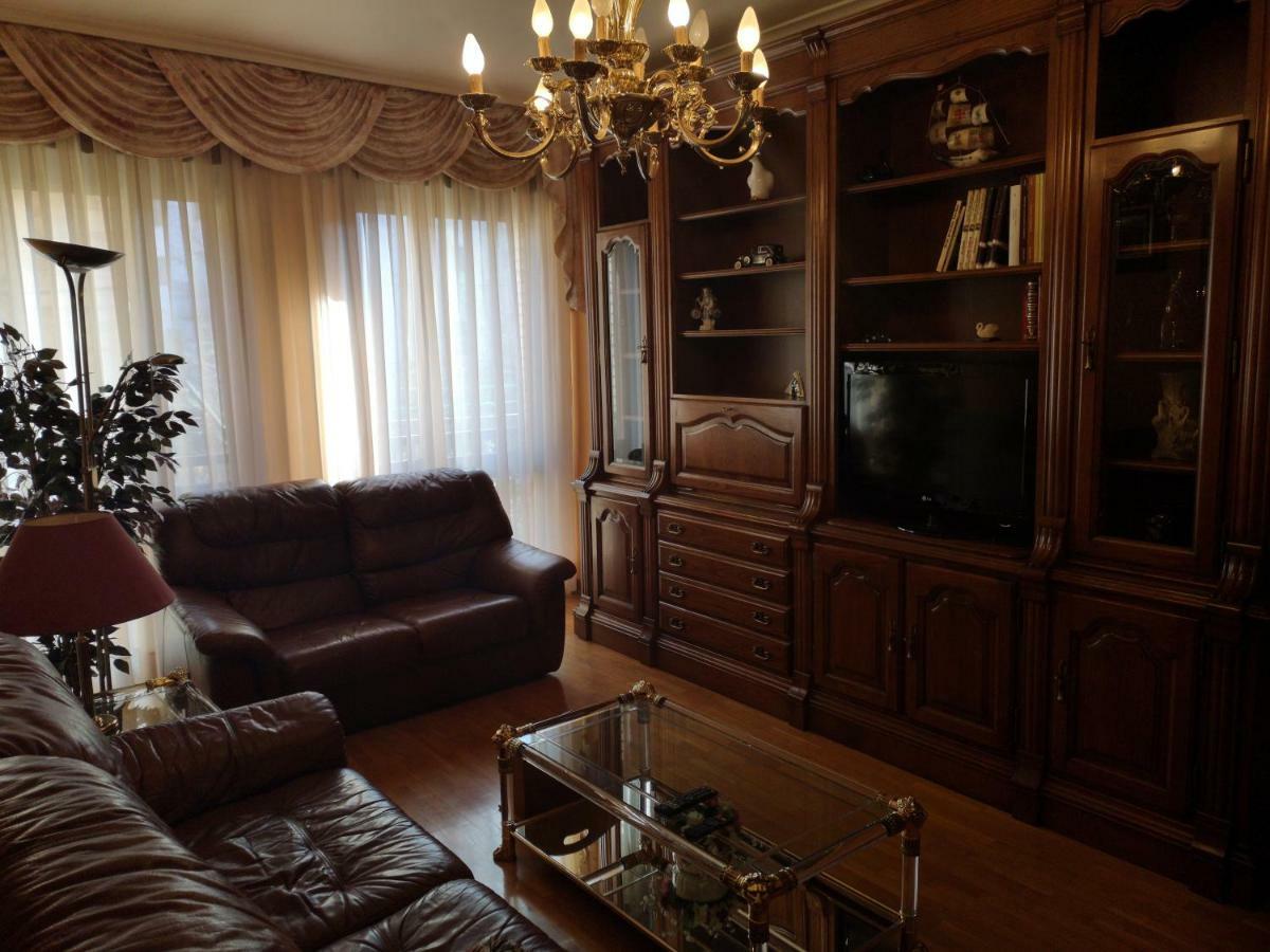 Apartamento GALLARZA con Parking Ezcaray Bagian luar foto