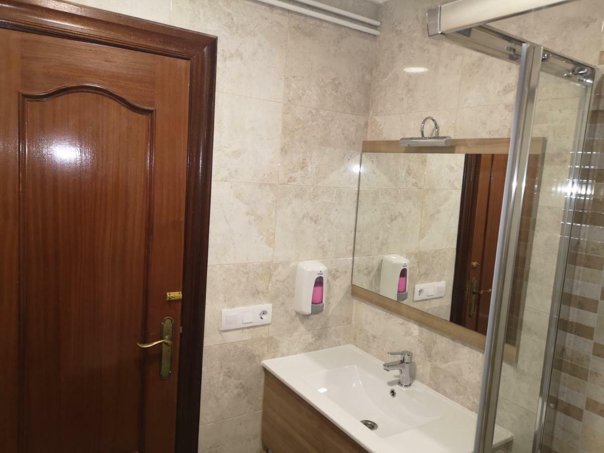 Apartamento GALLARZA con Parking Ezcaray Bagian luar foto